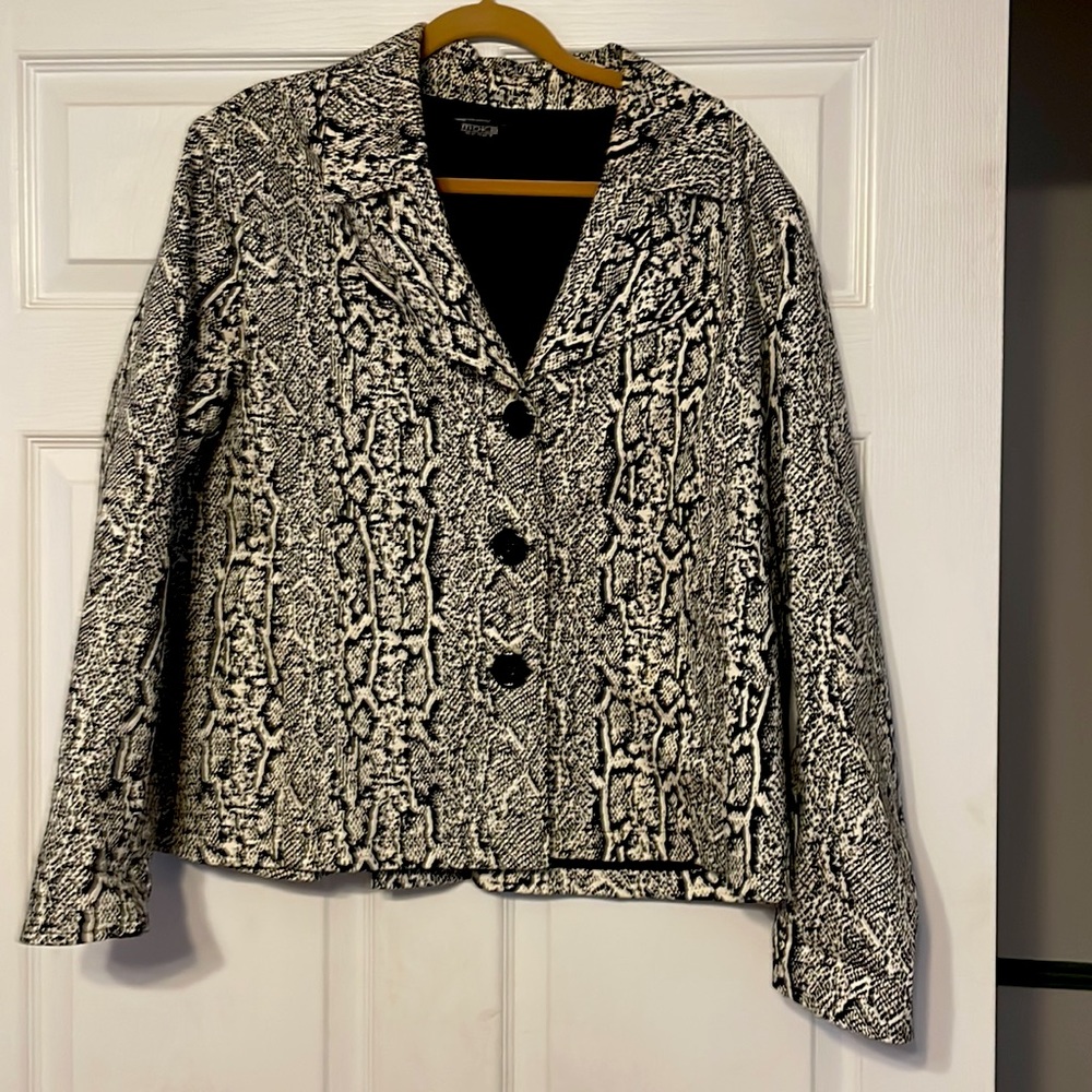 Vintage snakeskin print jacket.